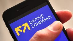 Povinnost mít datové schránky se od roku 2023 týká všech právnických osob i živnostníků