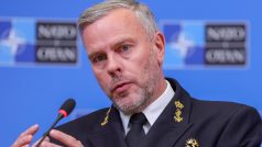 Než se stal předsedou Vojenského výboru NATO, stál admirál Rob Bauer v čele nizozemské armády