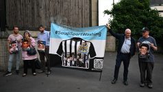 Protest fanoušků Newcastlu proti sportwashingu