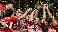 Olympiakos Pireus slaví ve finále Evropské konferenční ligy