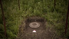 Odkrytá protitanková mina v Náhorním Karabachu.