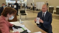 Hlasování o změnách ruské ústavy dopadlo dle očekávání. Šéf Kremlu může být spokojen.
