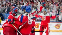 Čeští hokejisté slaví postup do finále mistrovství světa