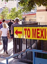 Hraniční přechod USA - Mexiko