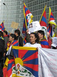 Demonstrace na podporu Tibetu v Bruselu