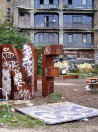 Berlín - alternativní squat v Oranieburgerstrasse (6)