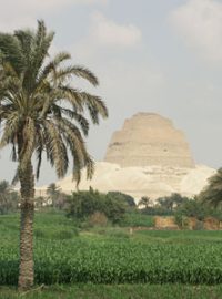 Pyramida Meidan v Egyptě