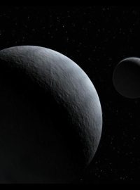 Pluto se svým velkým měsícem Charónem