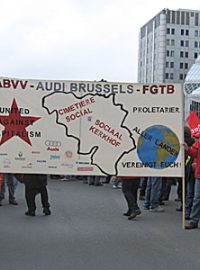 Demonstrace odborářů v Bruselu