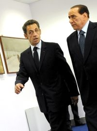Francouzský prezident Nicolas Sarkozy a italský premiér Silvio Berlusconi