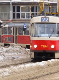 Zasněžená Praha 10.1.2010 - tramvaj