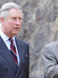 Britský princ Charles s chotí Camillou na návštěvě České republiky. Doprovází je tehdejší primátor Prahy Pavel Bém