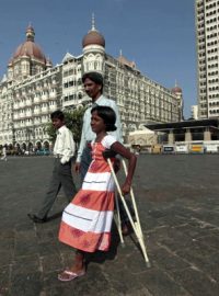 Jedna z obětí útoků v Mumbaji
