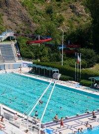 Venkovní bazény v Podolí slouží Pražanům již 50 let