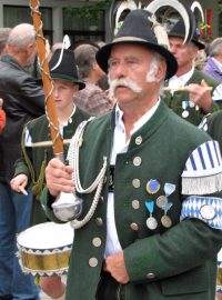 Historický průvod před zahájením Oktoberfestu v Mnichově