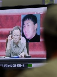 Přes chatrné zdraví drží pevně moc v rukou. Kim Čong-il a jeho syn Kim Čong-un