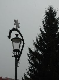 V Berouně už stojí vánoční strom