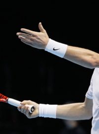 Tomáš Berdych během utkání s Rafaelem Nadalem na Turnaji mistrů