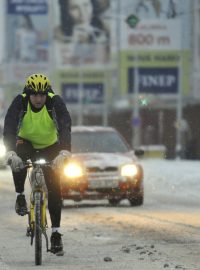 Pražské ulice zasypané sněhem, 2. prosince 2011
