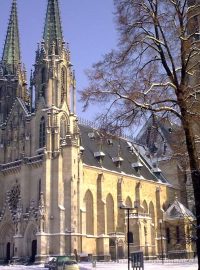 Katedrála svatého Václava v Olomouci stojí v areálu původního hradiště moravských knížat