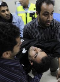 Při nepokojích v Bahrajnu už bylo zraněno přes 200 lidí