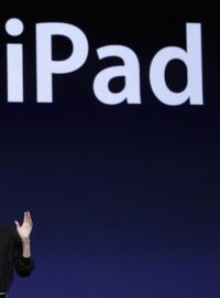 Steve Jobs a iPad 2