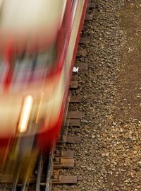 Koleje a železniční trať