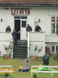 Oslo. Policie pokračuje ve vyšetřování na ostrově Utöya