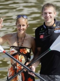 Skifaři Mirka Knapková a Ondřej Synek