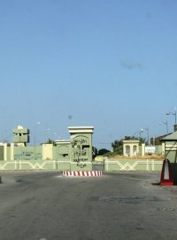 Pevnost Báb al-Azízia v Tripolisu podlehla povstalcům koncem srpna