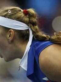 Petra Kvitová se raduje během utkání proti Rusce Kuzněcovové ve finále Fed Cupu