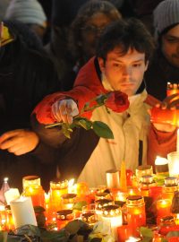 Pietní setkání občanů k úmrtí prezidenta Václava Havla