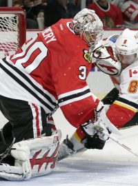 Hokejisté Chicaga porazili Calgary, kouč Quenneville oslavil 600. výhru v NHL