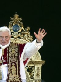 Papež Benedikt XVI. připomněl národy trpící válkami nebo přírodními katastrofami