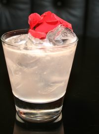 Koktejl Bugsy&#039;s rose