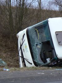 Nehoda autobusu u Kutrovic na Slánsku
