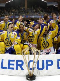 Hokejisté Davosu po pěti letech znovu ovládli Spengler Cup