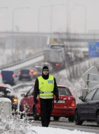 Dopravní situace v Ostravě po uzavření Svinovských mostů se zkomplikovala