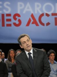 Francouzský prezident Nicolas Sarkozy při včerejším televizním vystoupení