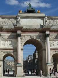 Louvre