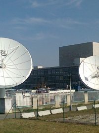 Česká televize, satelitní antény