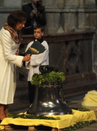 Svěcení zvonů v katedrále sv. Víta