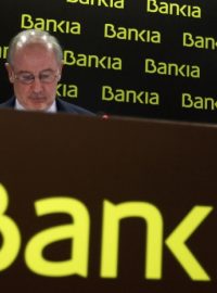 Prezident španělské banky Bankia Rodrigo Ratona tiskové konferenci v Madridu