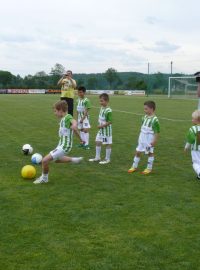 Slavnostního předání branek se zúčatnili i malí fotbalisté