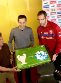Petra Čecha přivítali ve Štýrsku netradičním narozeninovým dortem