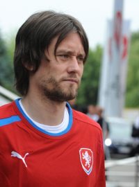 Kapitán Tomáš Rosický na tréninku české fotbalové reprezentace, který se konal 20. června ve Vratislavi před čtvrtfinále mistrovství Evropy s Portugalskem.