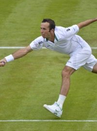 Tenista Radek Štěpánek na dvorcích v londýnském All England Clubu