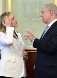Hillary Clintonová a Benjamin Netanjahu