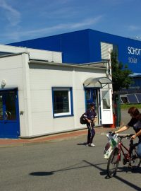 Poslední den výroby v továrně Schott Solar