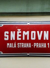 Sněmovní ulice na pražské Malé Straně